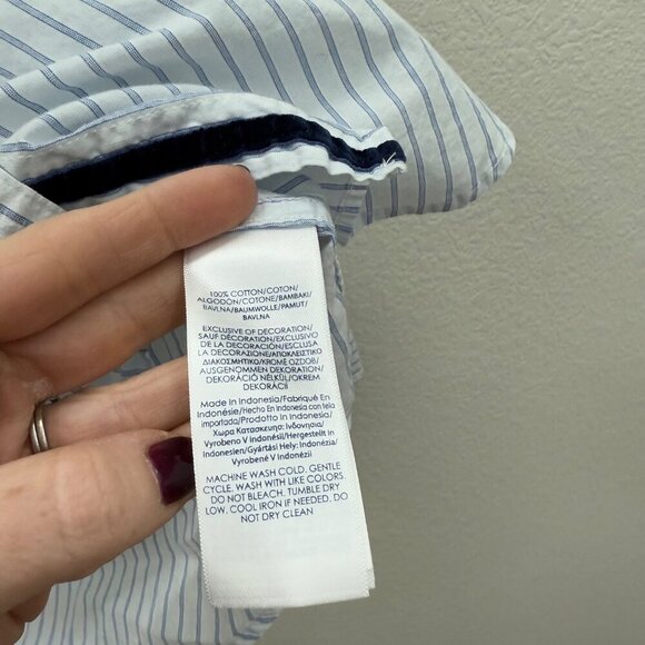 Chaps Aztec Southwestern Embroidered Stripe Button Up Shirt Womens size Large - Picture 4 of 5